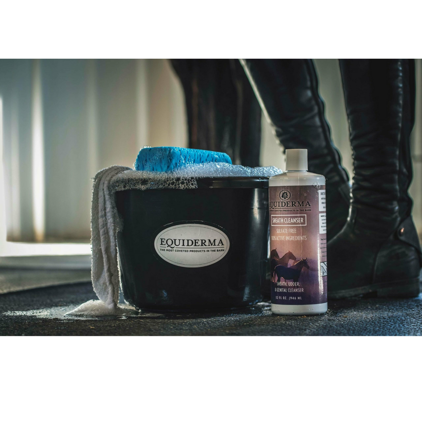 Equiderma Horse Sheath/Udder Cleaner 32oz with Bucket